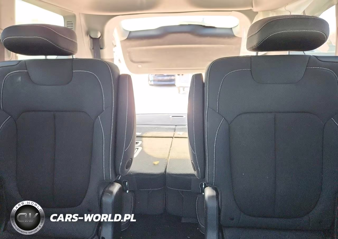 2021 Jeep Grand Cherokee L Laredo VIN:1C4RJJAG1M8147246 - 10