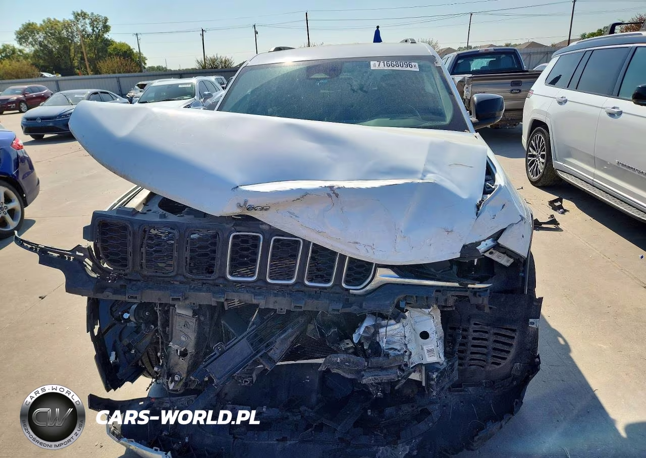 2021 Jeep Grand Cherokee L Laredo VIN:1C4RJJAG1M8147246 - 5