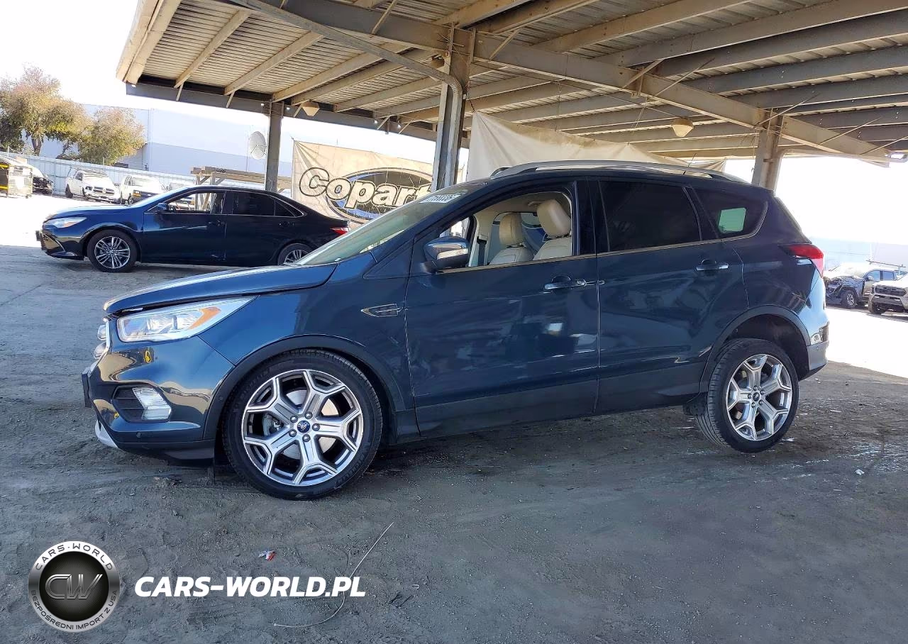 2019 Ford Escape Titanium