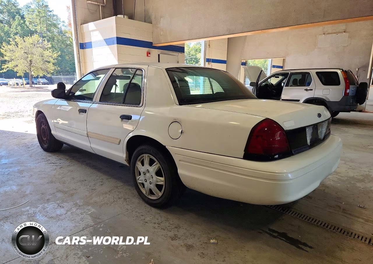 2009 Ford Crown Victoria Police Interceptor VIN:2FAHP71V69X123730 - 2