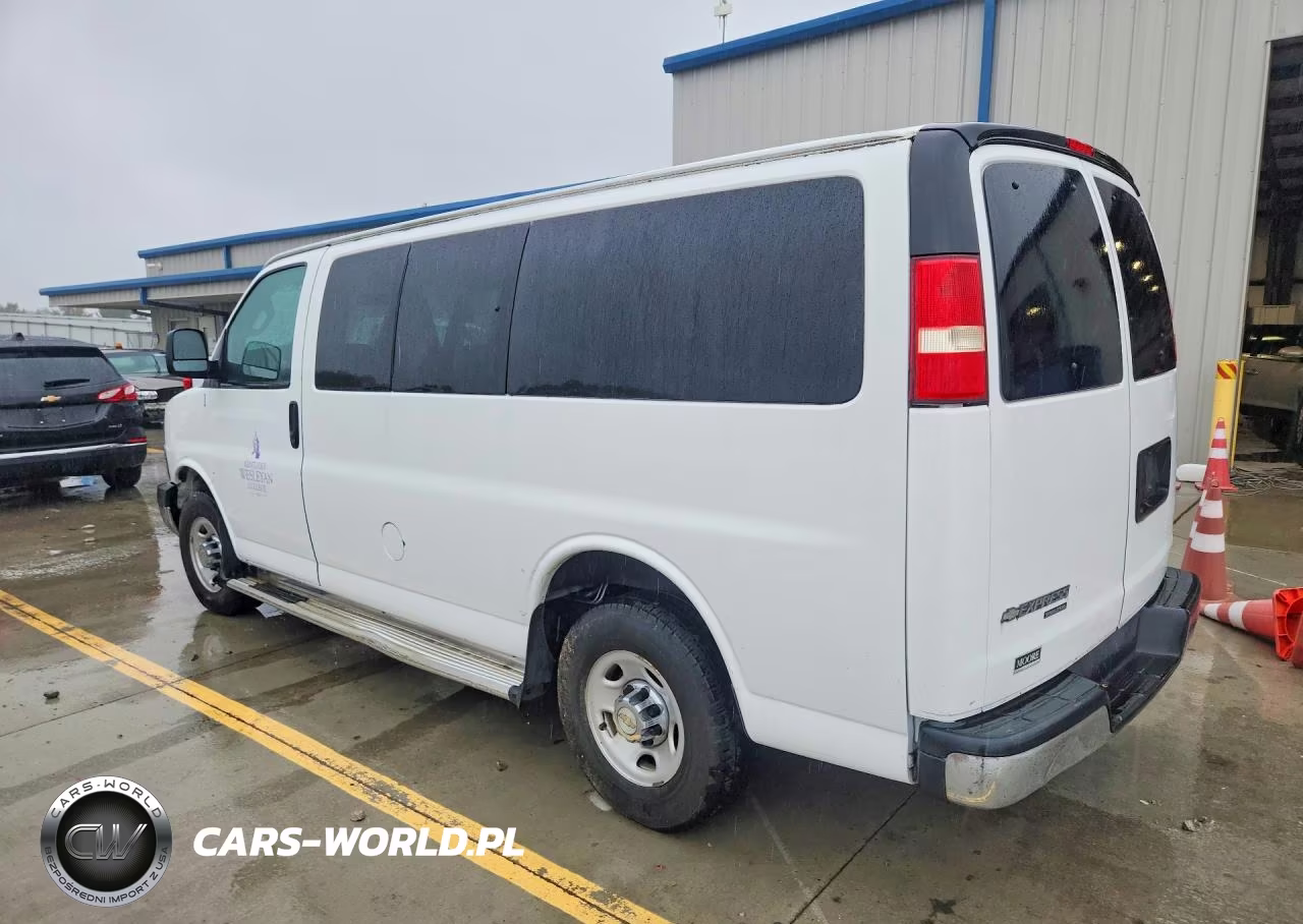 2016 Chevrolet Express G3500 Lt VIN:1GAZGMFG3G1174589 - 2