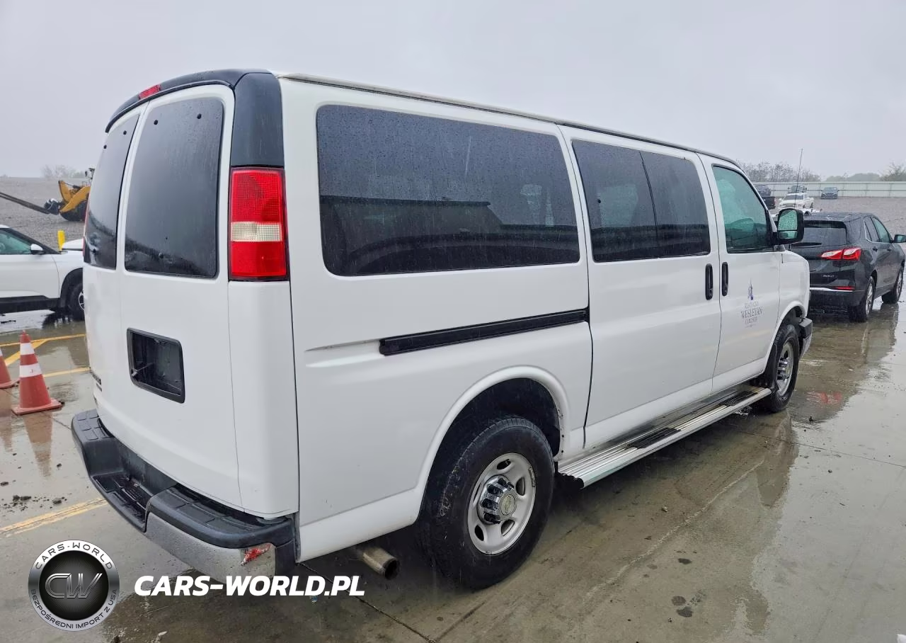 2016 Chevrolet Express G3500 Lt VIN:1GAZGMFG3G1174589 - 3