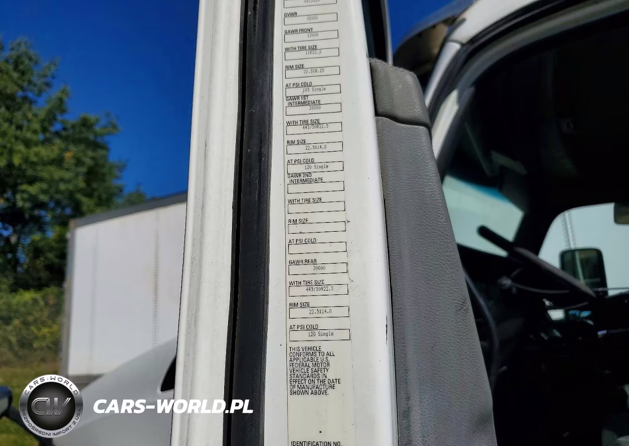 2015 Kenworth T680 Semi Truck VIN:1XKYDP9X5FJ438794 - 11