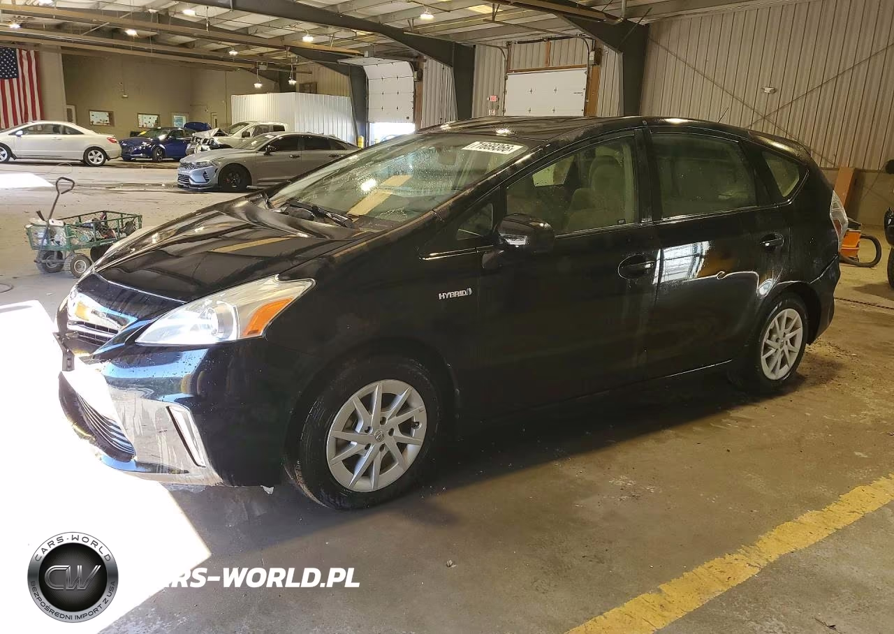 2013 Toyota Prius V