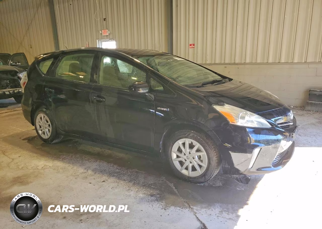 2013 Toyota Prius V VIN:JTDZN3EU8D3286951 - 4