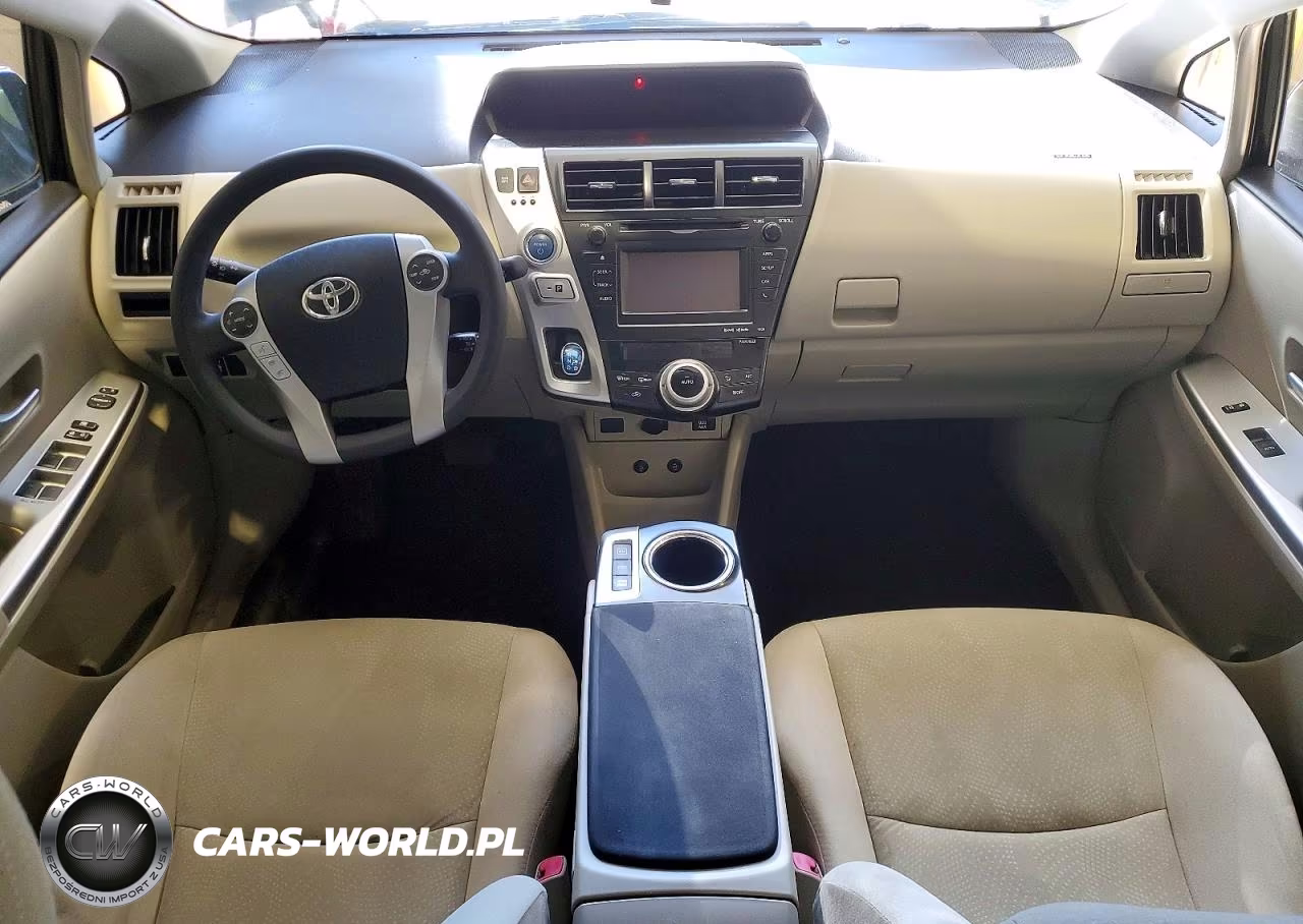2013 Toyota Prius V VIN:JTDZN3EU8D3286951 - 8