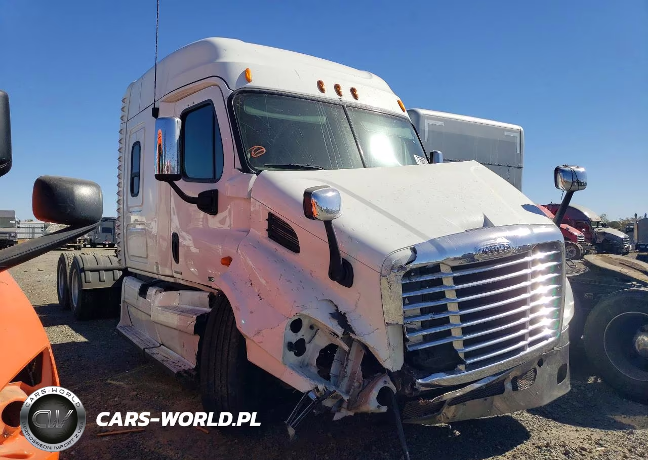 2012 Freightliner Cascadia 113 VIN:1FUJGHDVXCSBF2727 - 4
