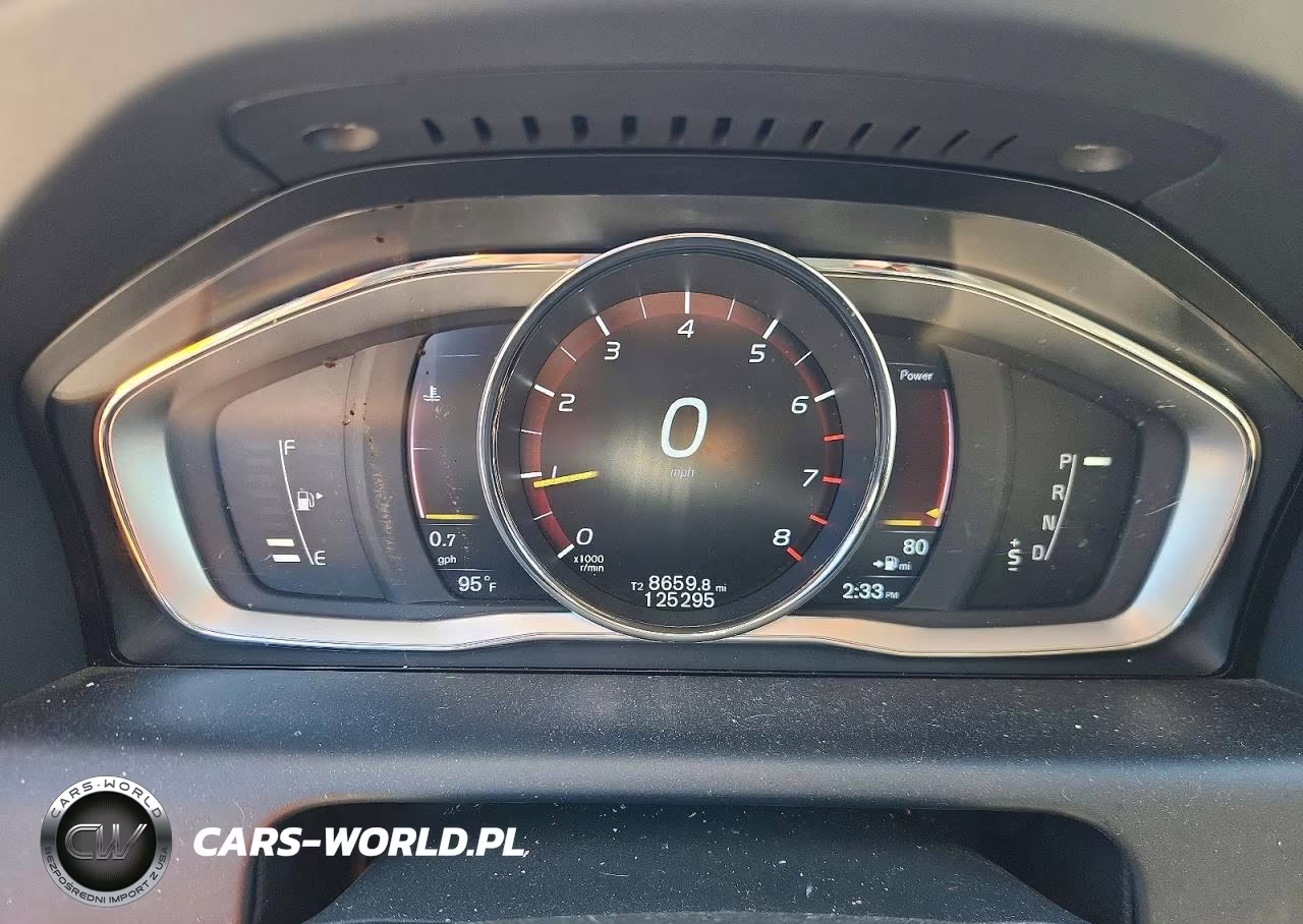 2016 Volvo Xc60 T5 Premier VIN:YV440MDK7G2906498 - 9