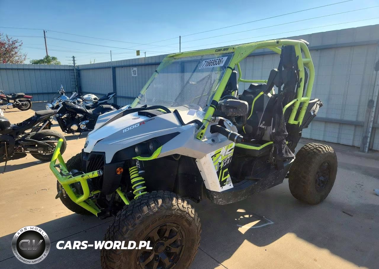 2015 Can-Am Maverick Utility Vehicle VIN:3JBPDAR21FJ002797 - 2