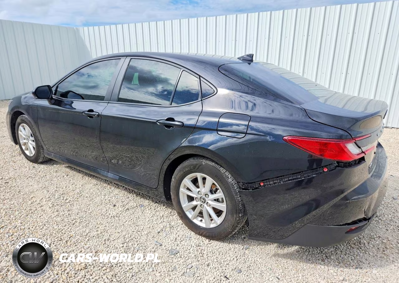 2026 Toyota Camry Le VIN:4T1DAACK6TU218003 - 2