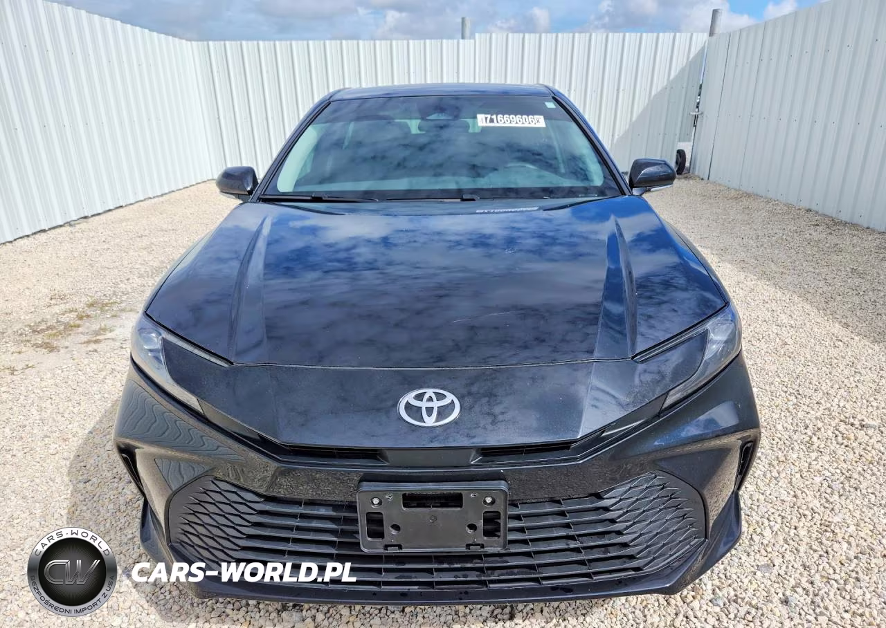 2026 Toyota Camry Le VIN:4T1DAACK6TU218003 - 5