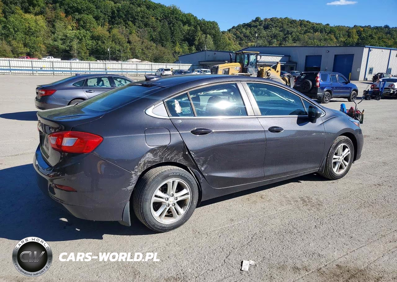 2016 Chevrolet Cruze Lt VIN:1G1BE5SM9G7324047 - 3