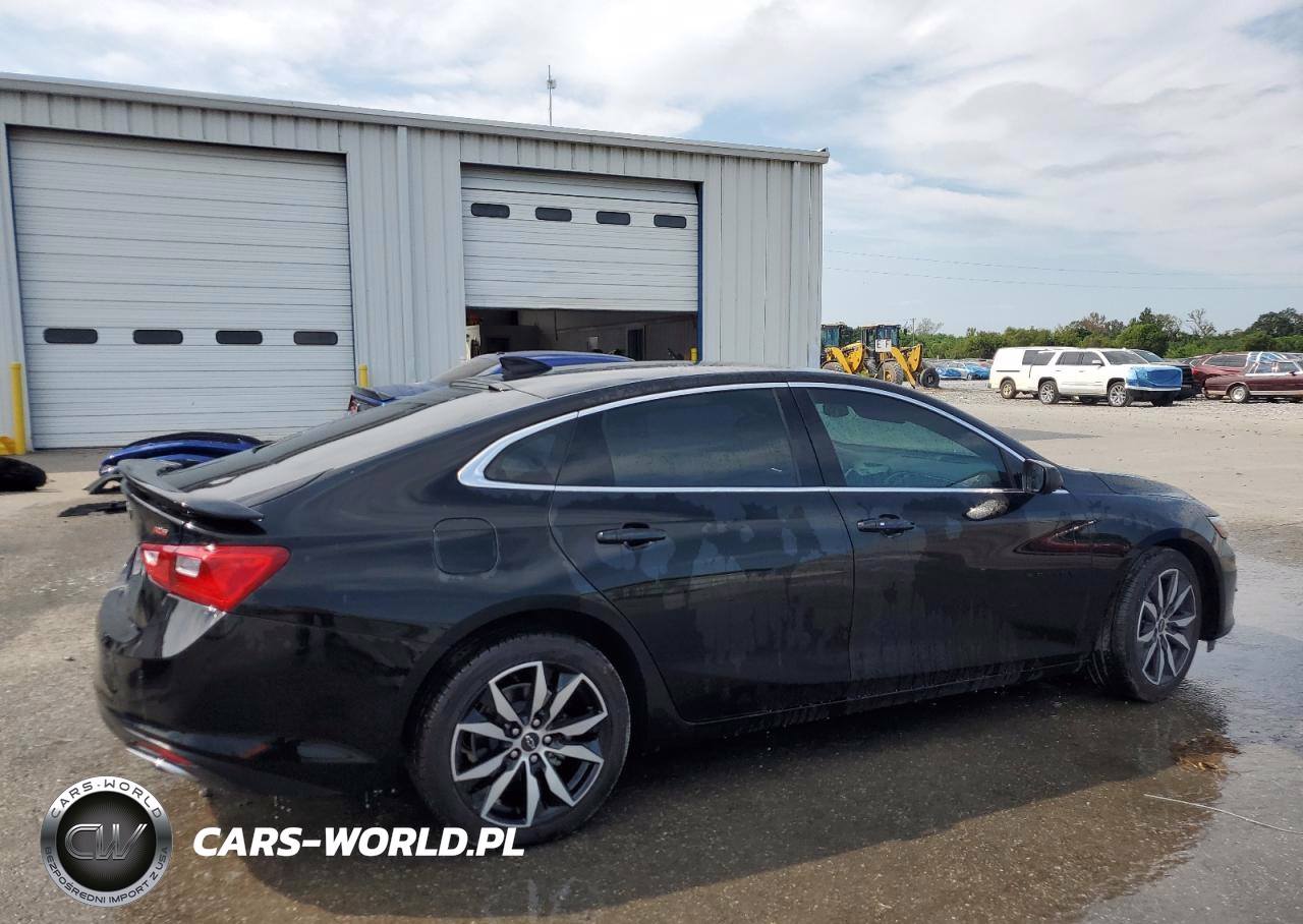 2024 Chevrolet Malibu Rs VIN:1G1ZG5ST9RF199625 - 3