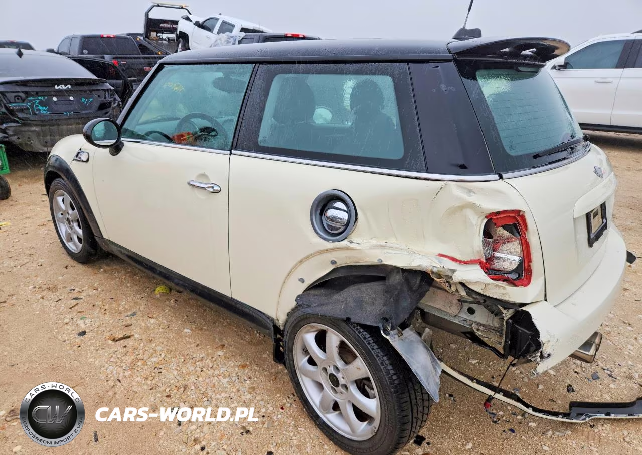 2010 Mini Cooper S VIN:WMWMF7C56ATW88633 - 2