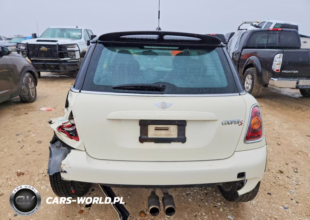 2010 Mini Cooper S VIN:WMWMF7C56ATW88633 - 6