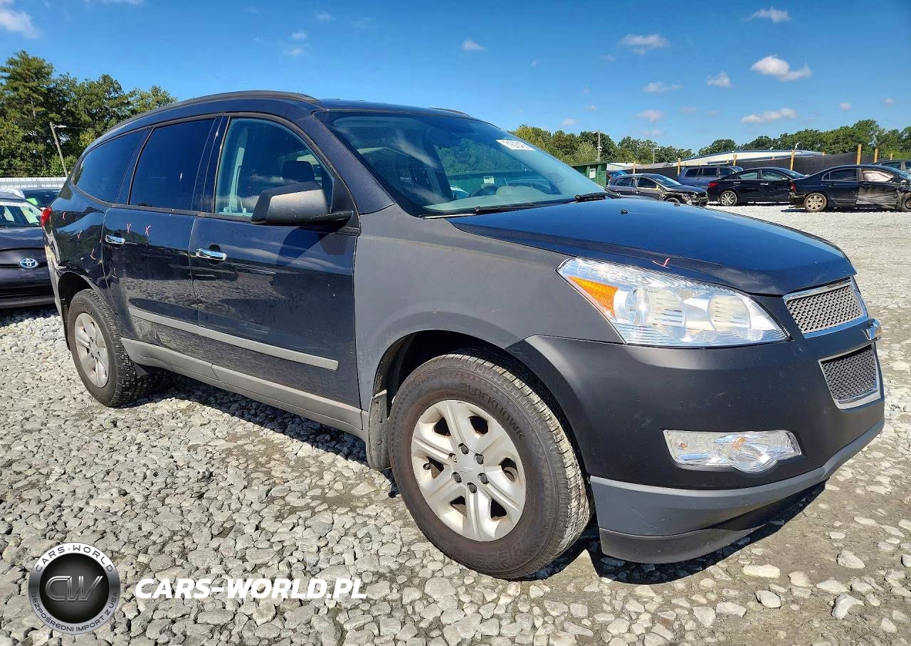 2012 Chevrolet Traverse Ls VIN:1GNKRFED1CJ335027 - 4