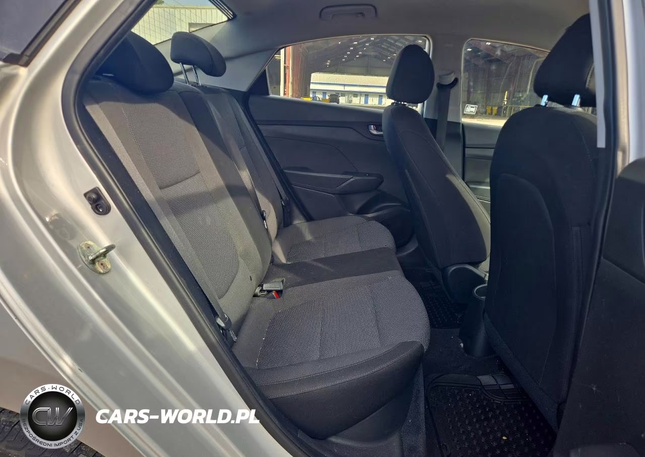 2019 Hyundai Accent Se VIN:3KPC24A39KE039493 - 10