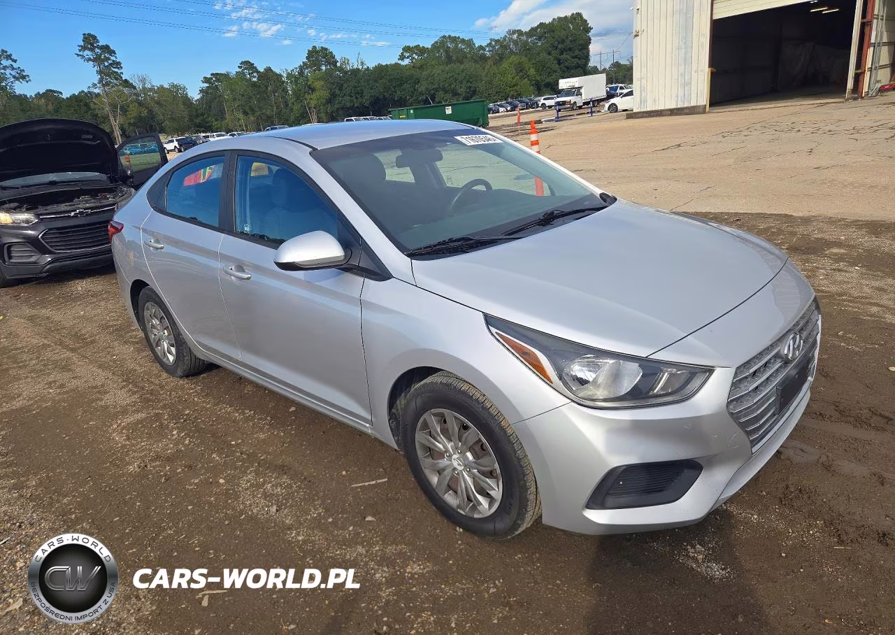 2019 Hyundai Accent Se VIN:3KPC24A39KE039493 - 4