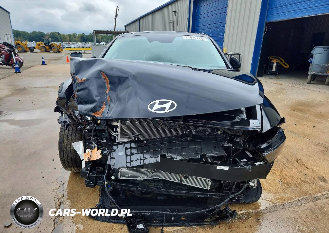 2025 Hyundai Sonata Hybrid Limited VIN:KMHL54JJ0SA126994 - 5