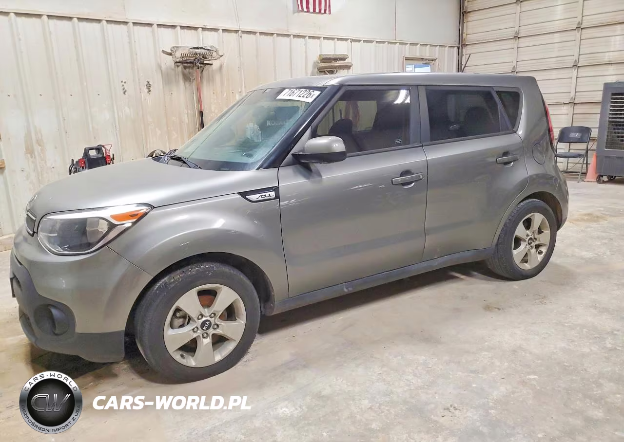 2017 Kia Soul Base VIN:KNDJN2A21H7428230 - 1