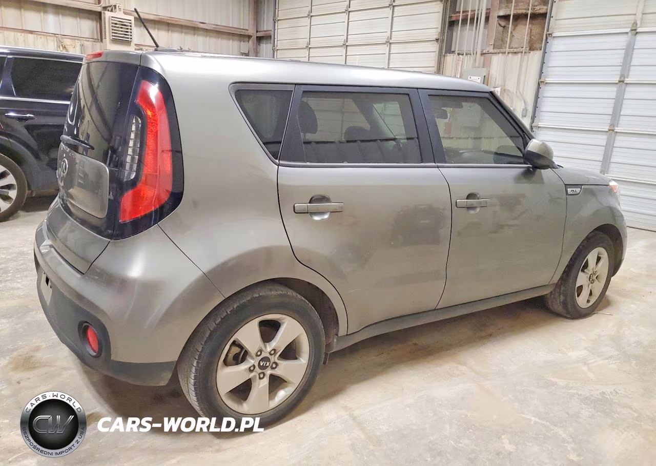 2017 Kia Soul Base VIN:KNDJN2A21H7428230 - 3