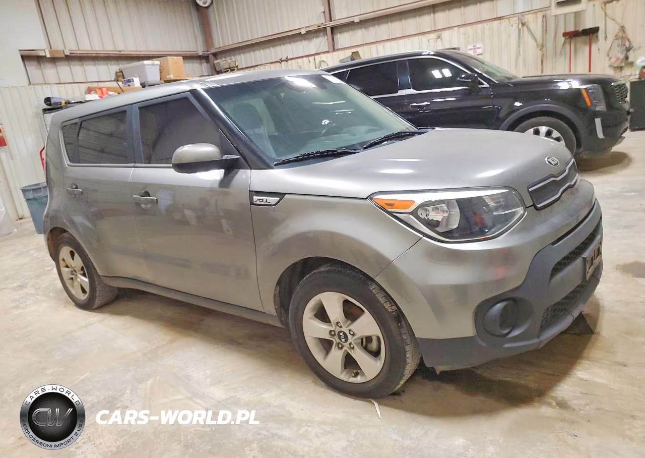 2017 Kia Soul Base VIN:KNDJN2A21H7428230 - 4