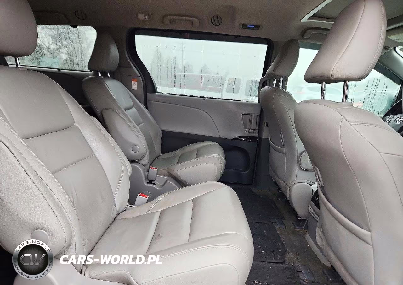 2018 Toyota Sienna Xle 7-Passenger VIN:5TDDZ3DCXJS196802 - 11