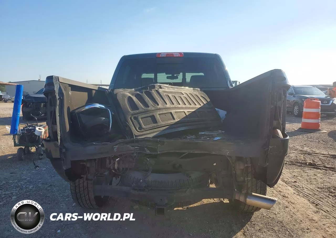 2018 Chevrolet Silverado C1500 Lt VIN:3GCPCREC8JG400057 - 6