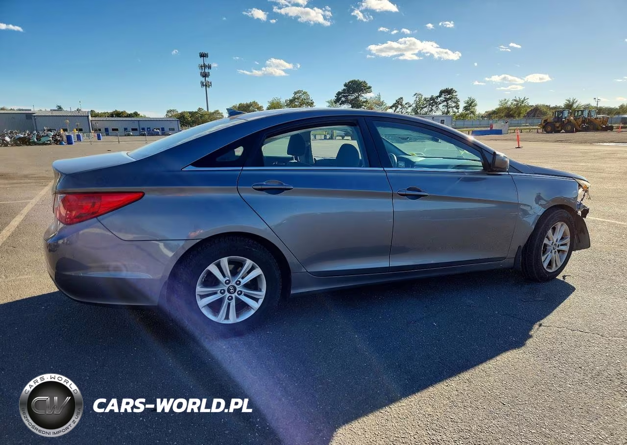 2013 Hyundai Sonata Gls VIN:5NPEB4AC1DH651033 - 3