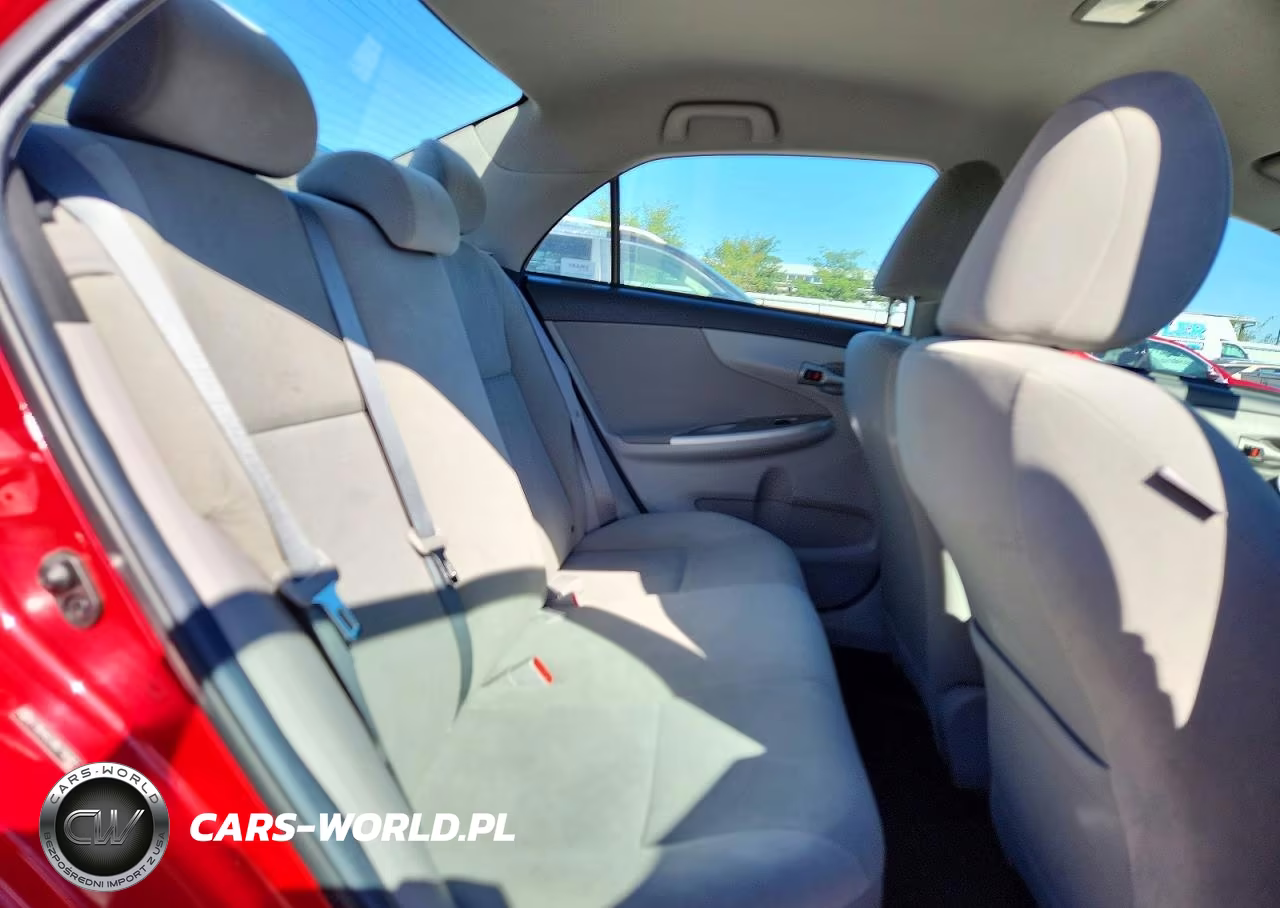 2011 Toyota Corolla Le VIN:2T1BU4EEXBC710363 - 10