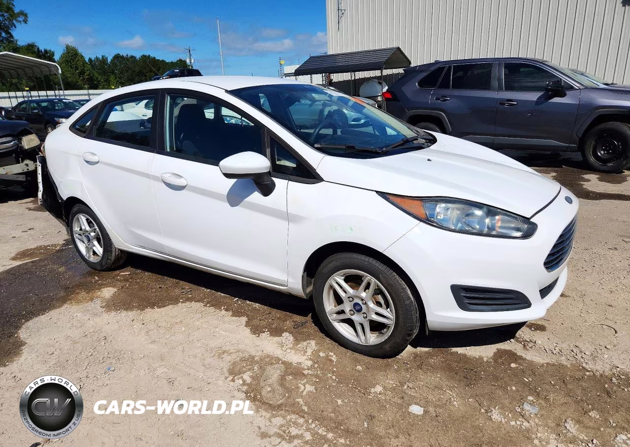 2018 Ford Fiesta Se VIN:3FADP4BJ1JM133686 - 4