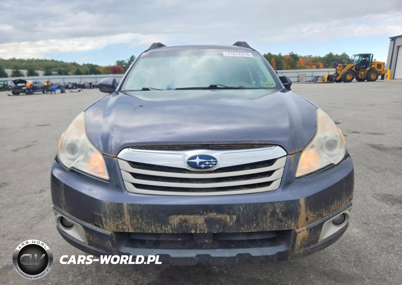 2011 Subaru Outback 2.5I Premium VIN:4S4BRBCC1B1440916 - 5