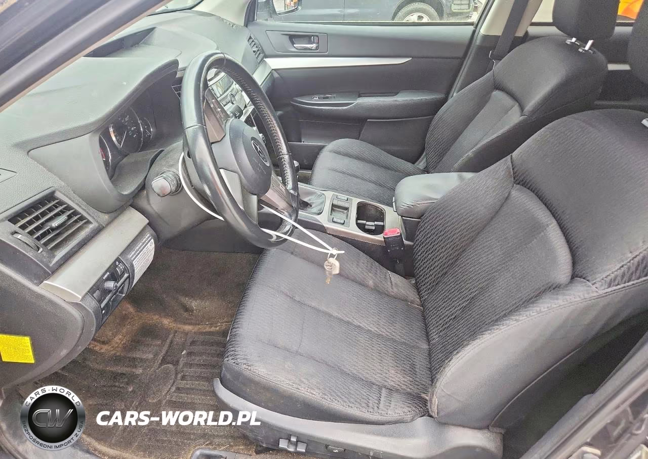 2011 Subaru Outback 2.5I Premium VIN:4S4BRBCC1B1440916 - 7
