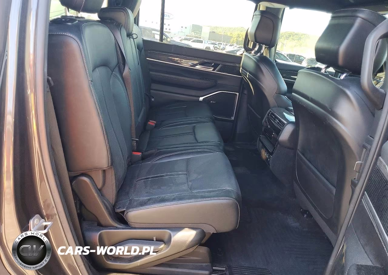2022 Jeep Wagoneer Series Ii VIN:1C4SJVBT4NS204936 - 11