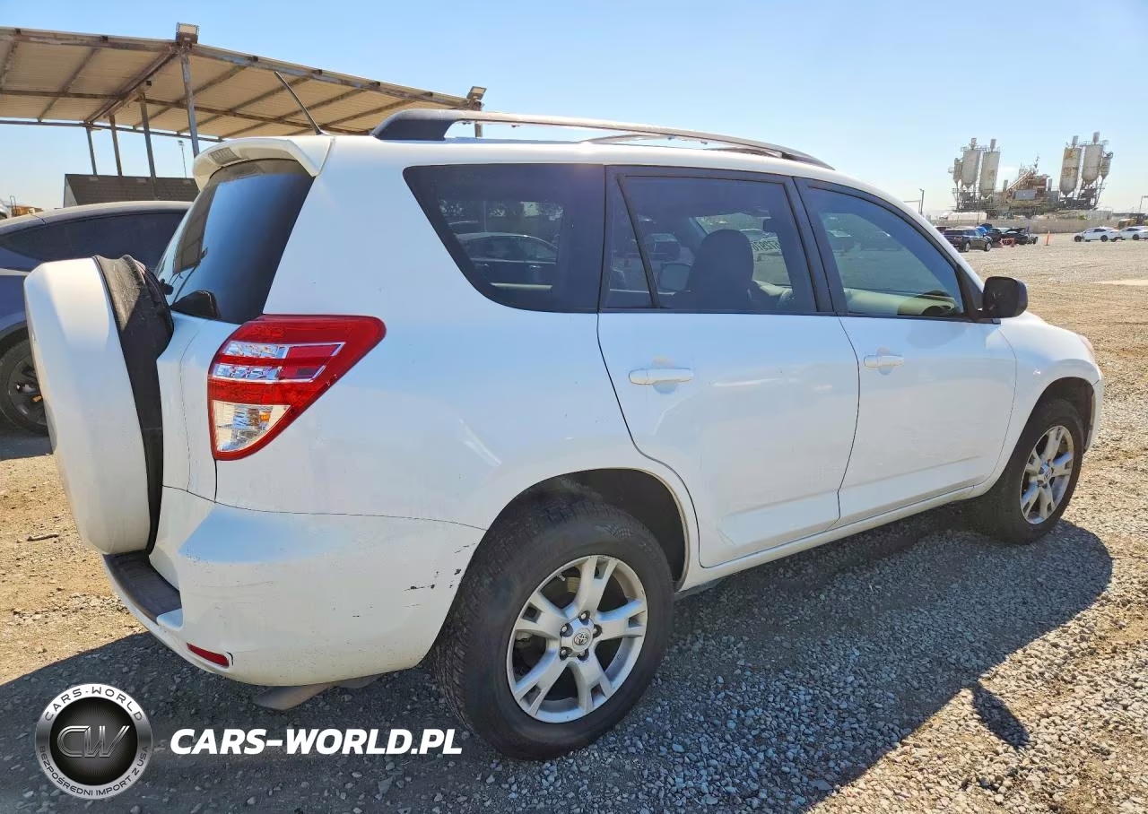 2011 Toyota Rav4 Base VIN:2T3ZF4DV6BW101044 - 3