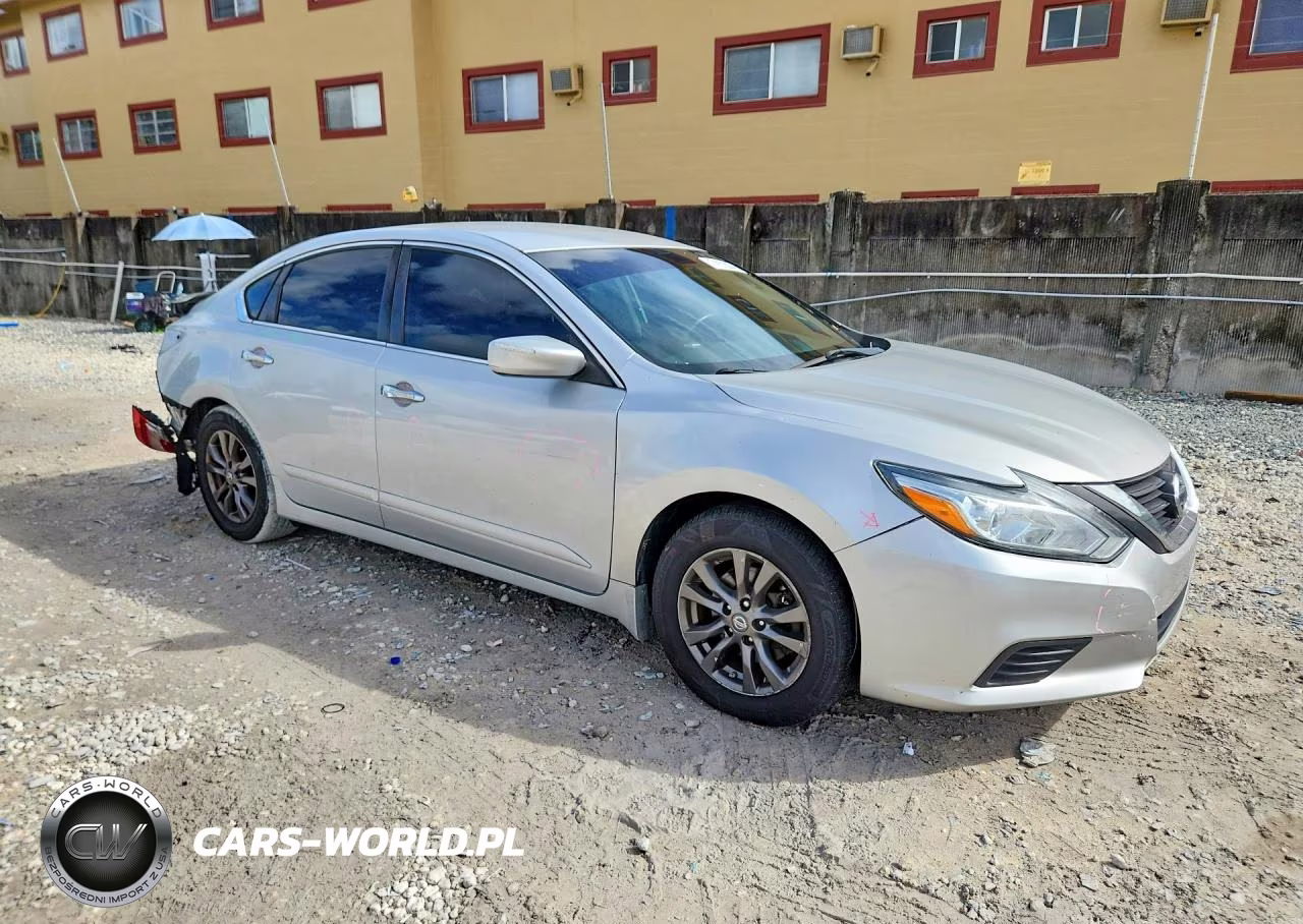 2017 Nissan Altima 2.5 S VIN:1N4AL3APXHC483845 - 4