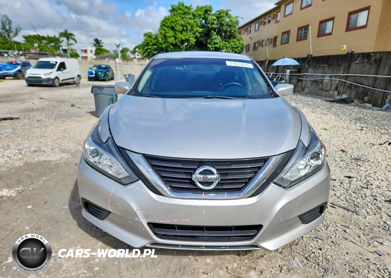 2017 Nissan Altima 2.5 S VIN:1N4AL3APXHC483845 - 5