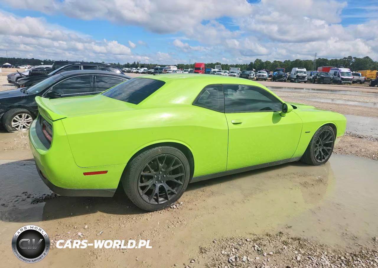 2015 Dodge Challenger R-T VIN:2C3CDZAT6FH720670 - 3