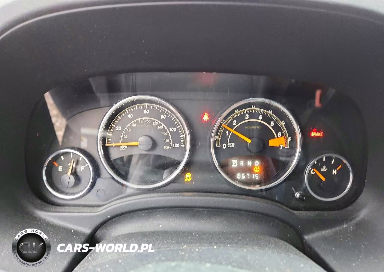 2014 Jeep Compass Latitude VIN:1C4NJDEB9ED886405 - 9