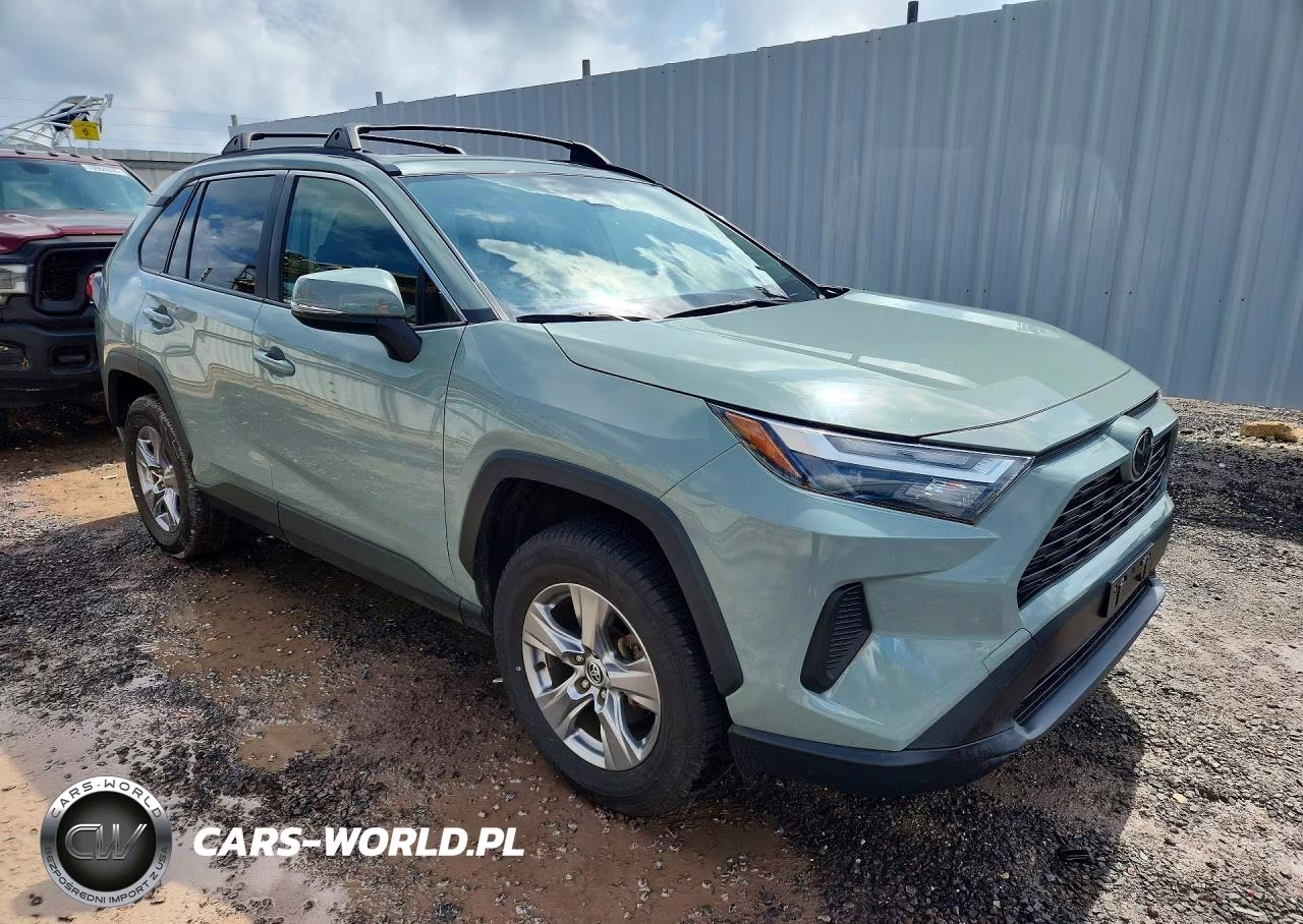 2023 Toyota Rav4 Xle VIN:JTMW1RFV4PD113466 - 4
