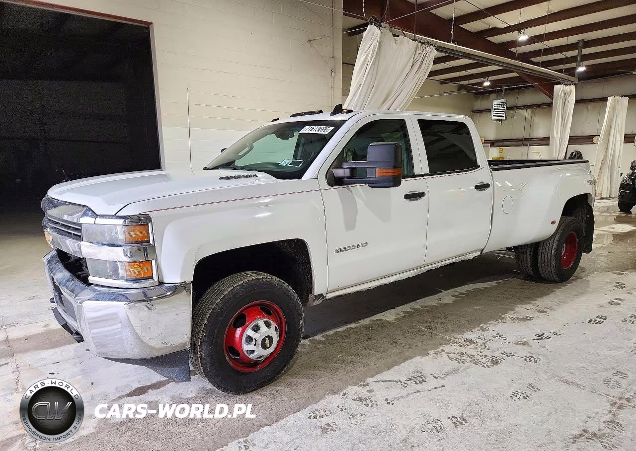 2015 Chevrolet Silverado K3500 VIN:1GC4KYC84FF632534 - 1
