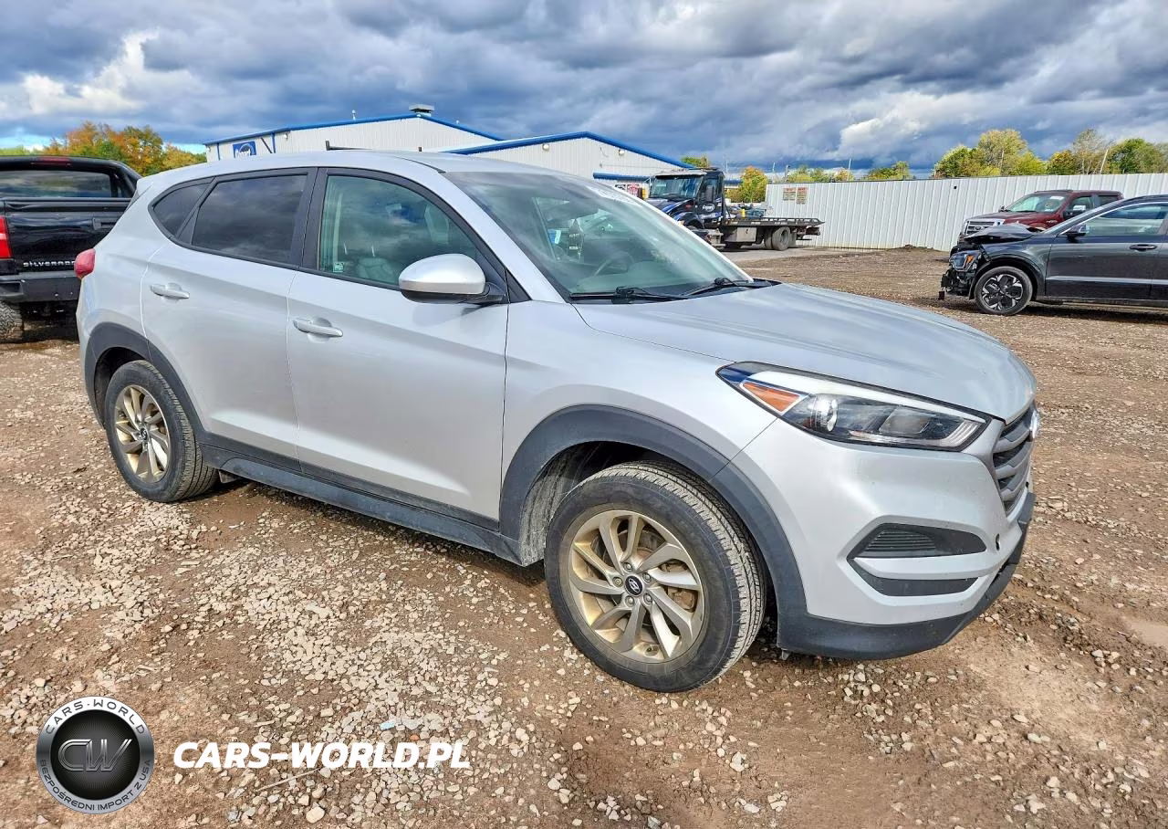 2018 Hyundai Tucson Se VIN:KM8J2CA42JU807384 - 4