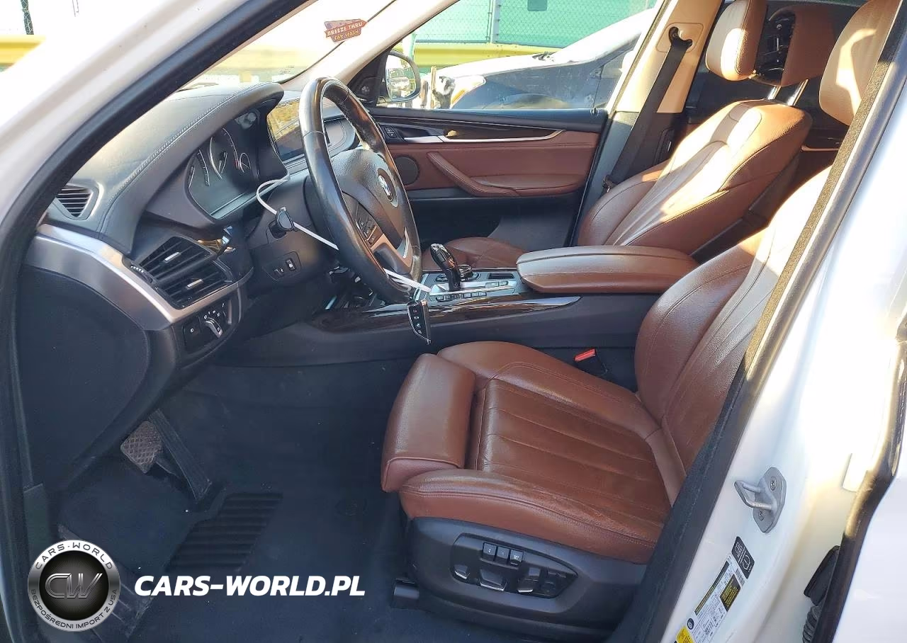 2015 BMW X5 xDrive50I VIN:5UXKR6C50F0J76093 - 7