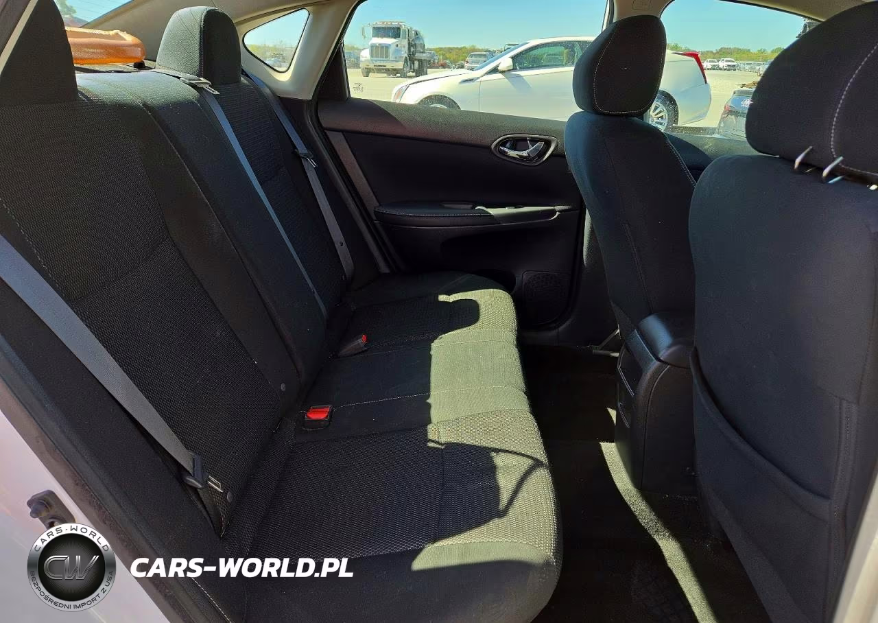 2019 Nissan Sentra S VIN:3N1AB7AP6KY216501 - 10