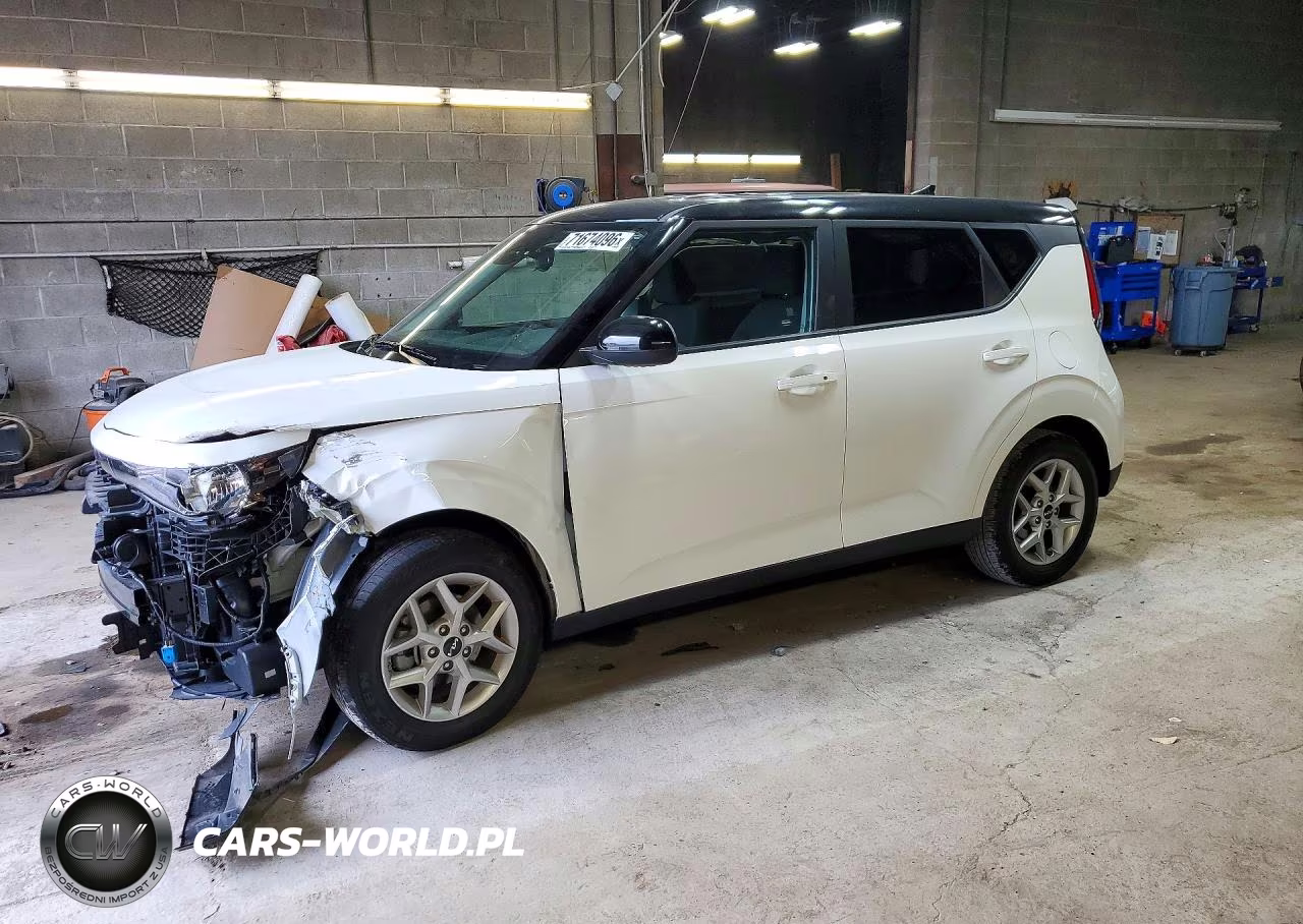2025 Kia Soul S – zdjęcie 1 z 13