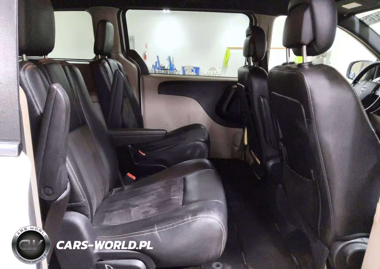 2020 Dodge Grand Caravan Sxt VIN:2C4RDGCG2LR252985 - 11