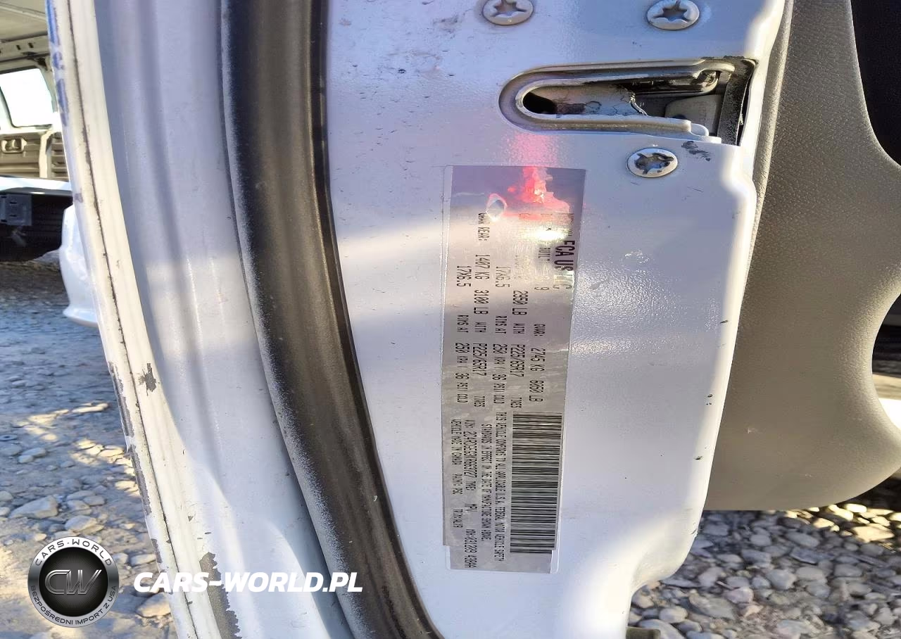 2020 Dodge Grand Caravan Sxt VIN:2C4RDGCG2LR252985 - 13