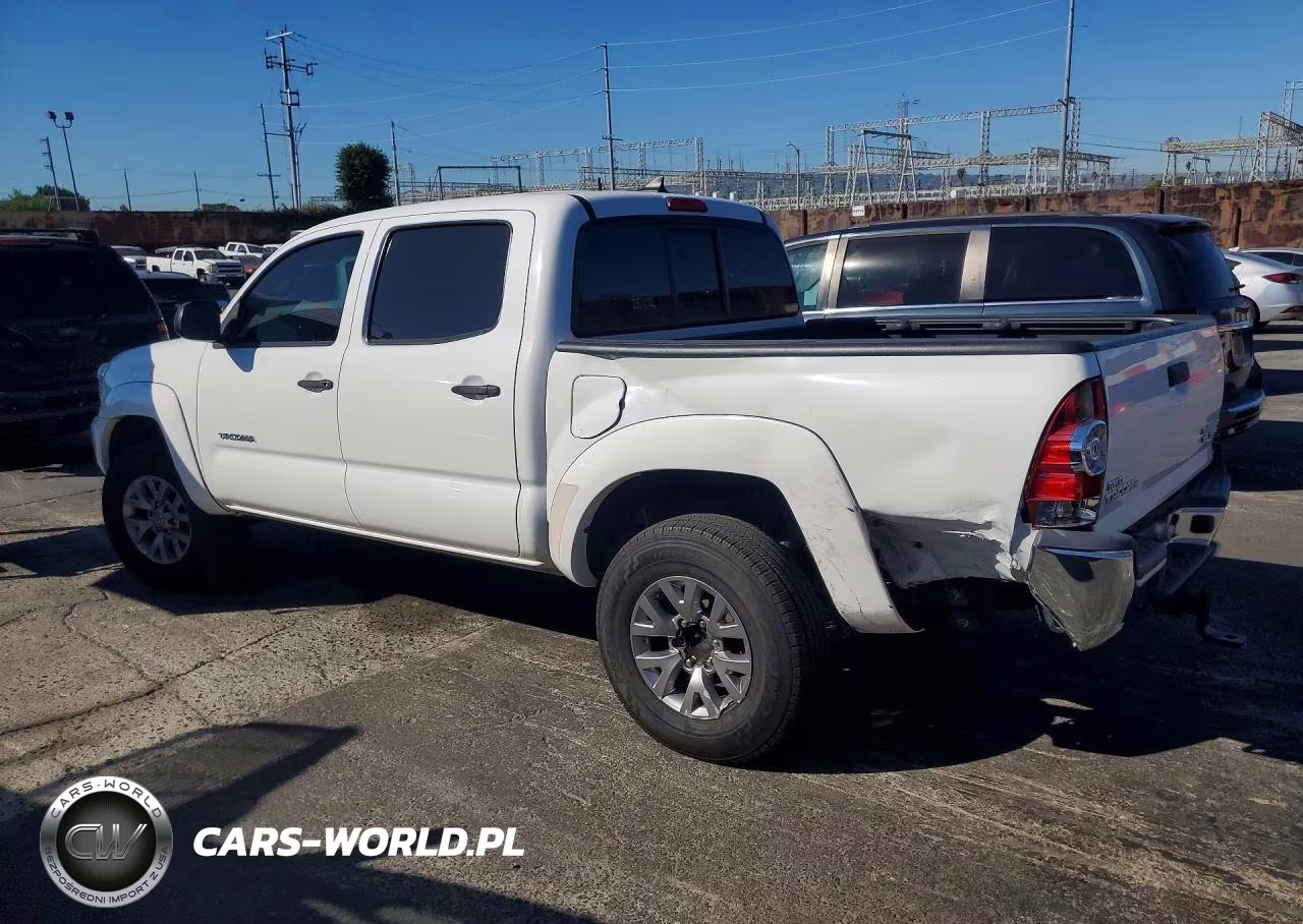 2015 Toyota Tacoma Double Cab Prerunner VIN:3TMJU4GN0FM188042 - 2