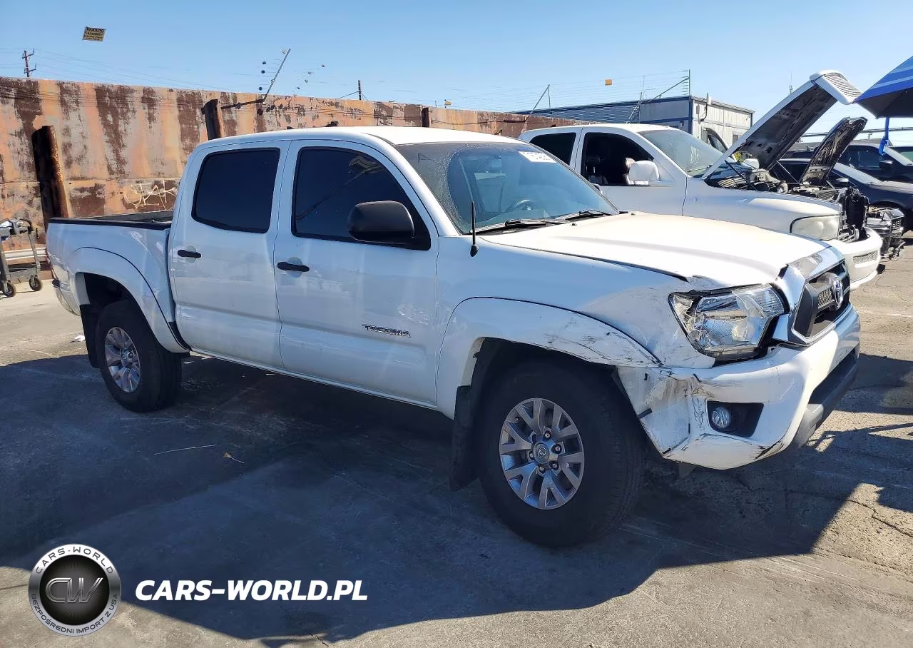 2015 Toyota Tacoma Double Cab Prerunner VIN:3TMJU4GN0FM188042 - 4