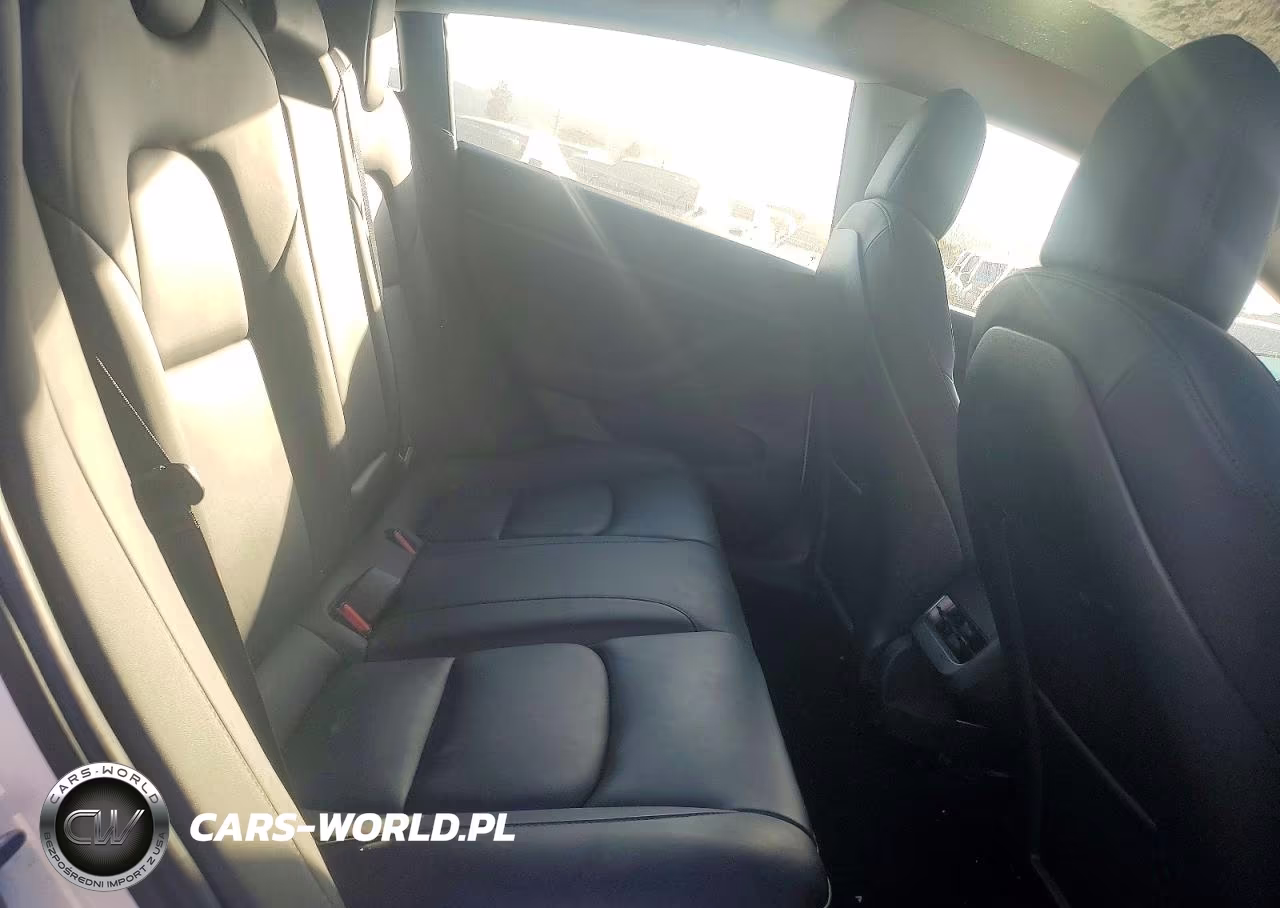 2022 Tesla Model 3 VIN:5YJ3E1EA8NF196784 - 10